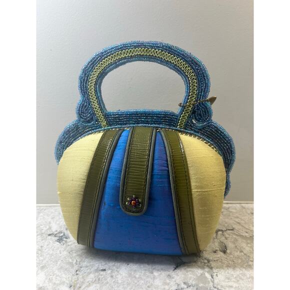 Mary Frances Beaded Handbag Hard Case Purse Jewels Flowers Shells 8 1/2"x 8" JL - Picture 6 of 14